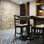 Muralha Charm House 4*