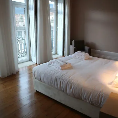 Bed & Breakfast Muralha Charm House
