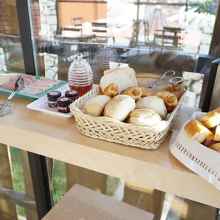 Muralha Charm House 住宿加早餐酒店