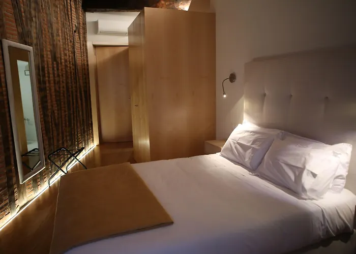 Muralha Charm House 4*