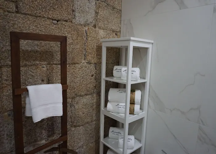 Bed & Breakfast Muralha Charm House