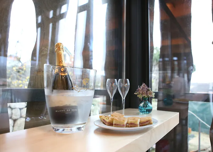 Muralha Charm House 4*