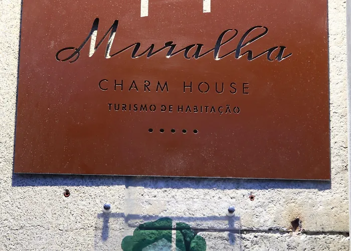 Muralha Charm House Lamego