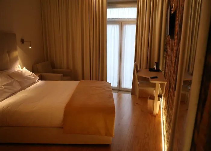 Bed & Breakfast Muralha Charm House 4*