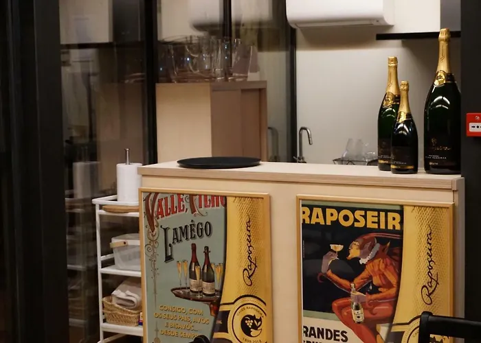 فندق مبيت وإفطار Muralha Charm House 4*